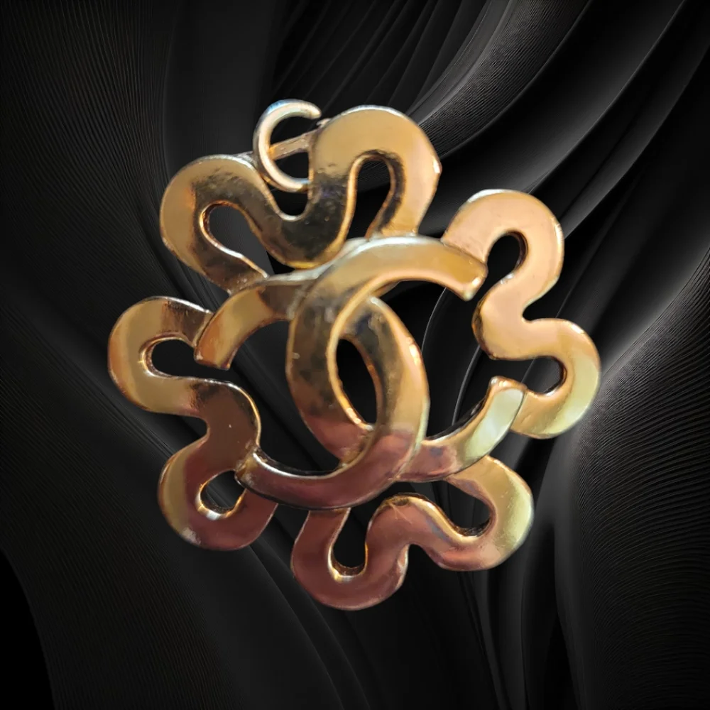 CHANEL | VINTAGE CC SQUIGGLE FLOWER PENDANT SPRING 1995 - Picture 6 of 7